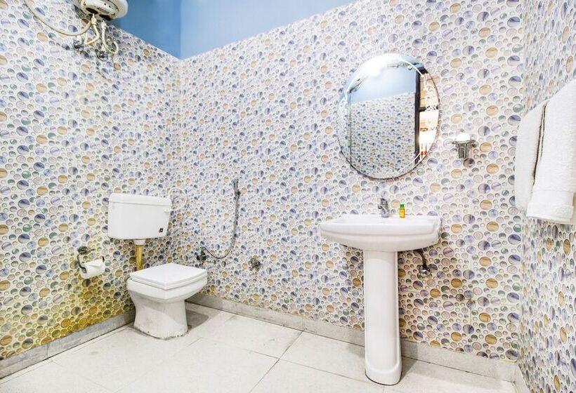 Fabhotel Prime Rahul Deluxe