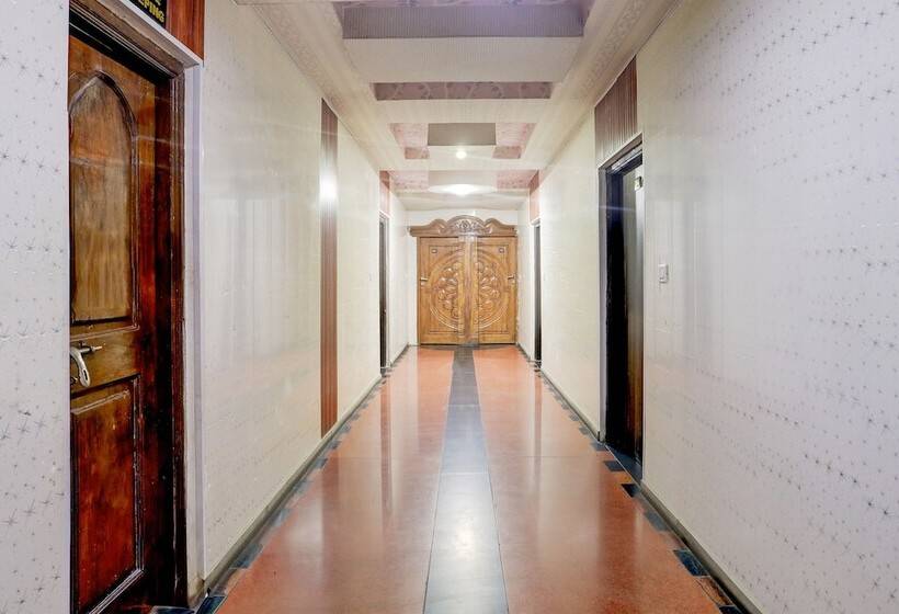 Fabhotel Prime Rahul Deluxe