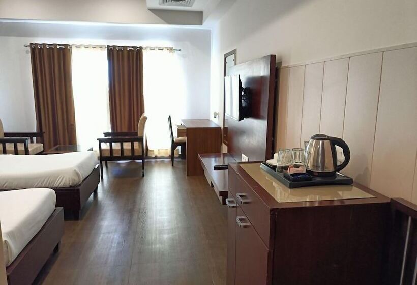 Hotel Royal Palm Resort