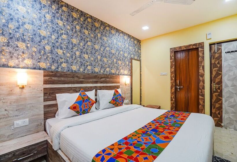 Fabhotel Rs Residency