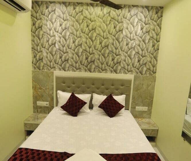 ホテル Sai Siddhi Inn Navi Mumbai