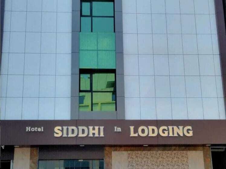 ホテル Sai Siddhi Inn Navi Mumbai