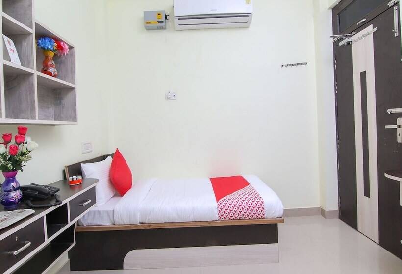 Hotel Shree Sai Guest House By Oyo