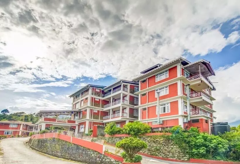 Hotelli Summit Tashigang Resort