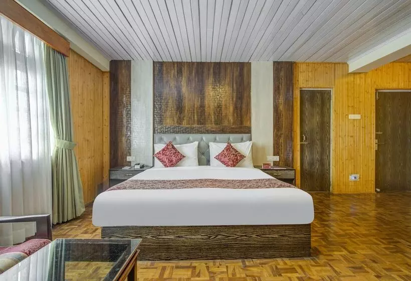 Hotelli Summit Tashigang Resort