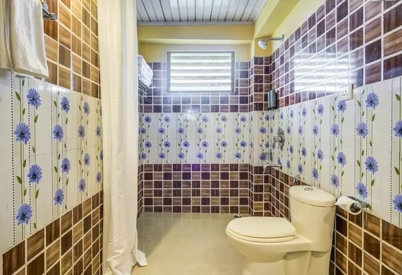 Hotelli Summit Tashigang Resort