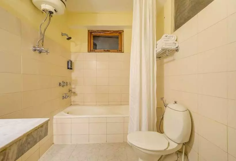 Hotelli Summit Tashigang Resort