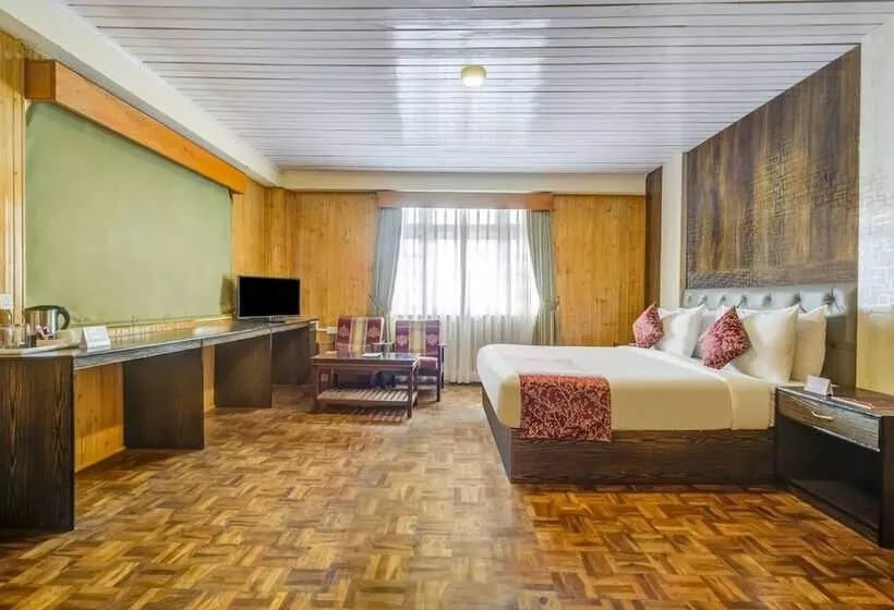 Hotelli Summit Tashigang Resort