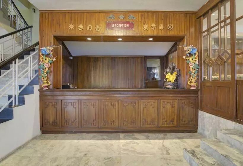 Hotelli Summit Tashigang Resort