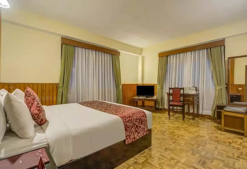 Hotelli Summit Tashigang Resort