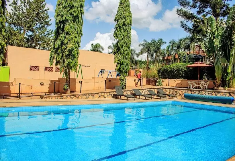 هتل The Harp Hamilton Park