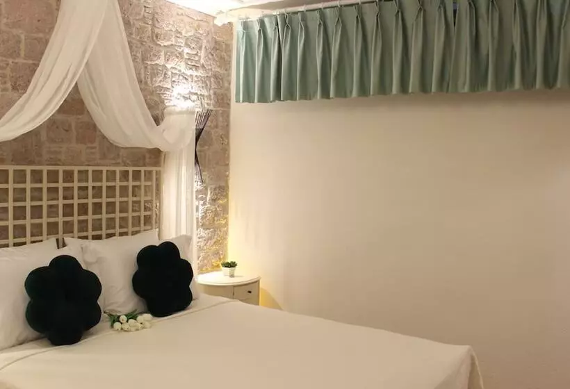 İna Cunda Art Otel