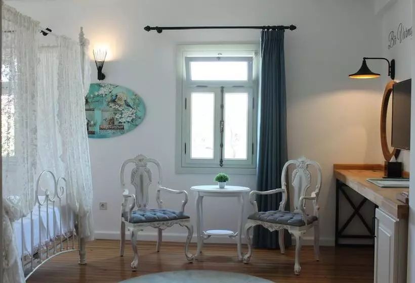 İna Cunda Art Otel