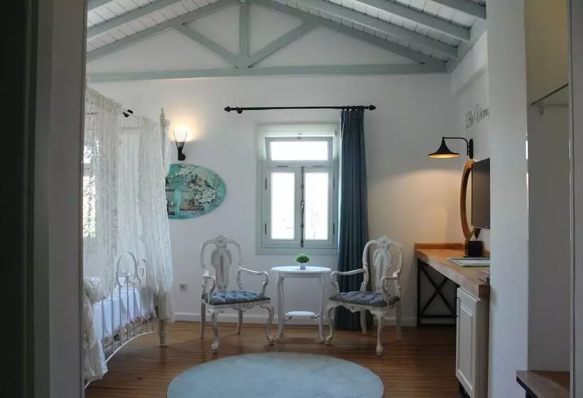 İna Cunda Art Otel