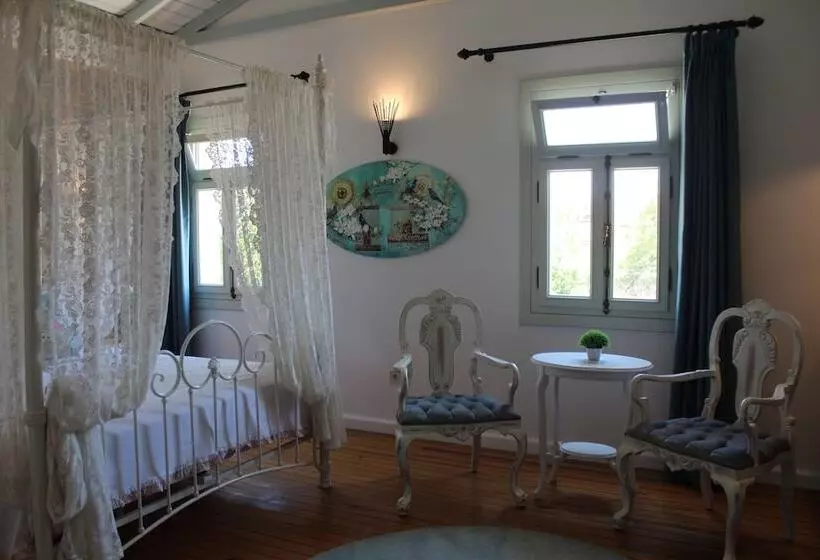 İna Cunda Art Otel