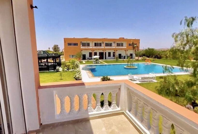 بنسيون Domaine Bahi