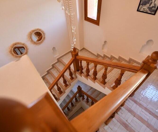 بنسيون Domaine Bahi