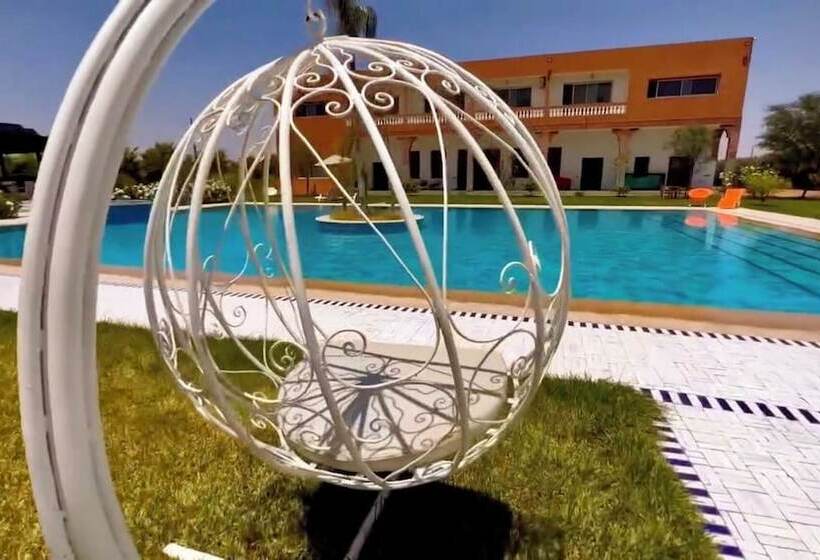 بنسيون Domaine Bahi