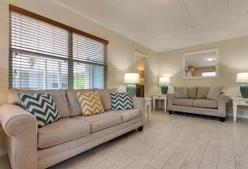 ペンション The Cottages At Siesta Key