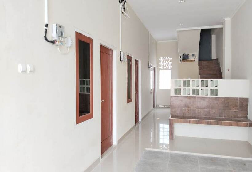 פנסיון U Eleven Syariah Homestay