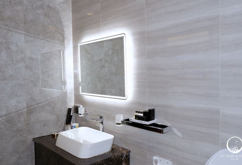 See Stars & Forest Resort