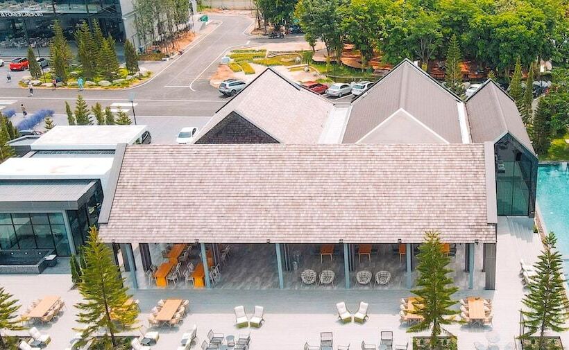 See Stars & Forest Resort