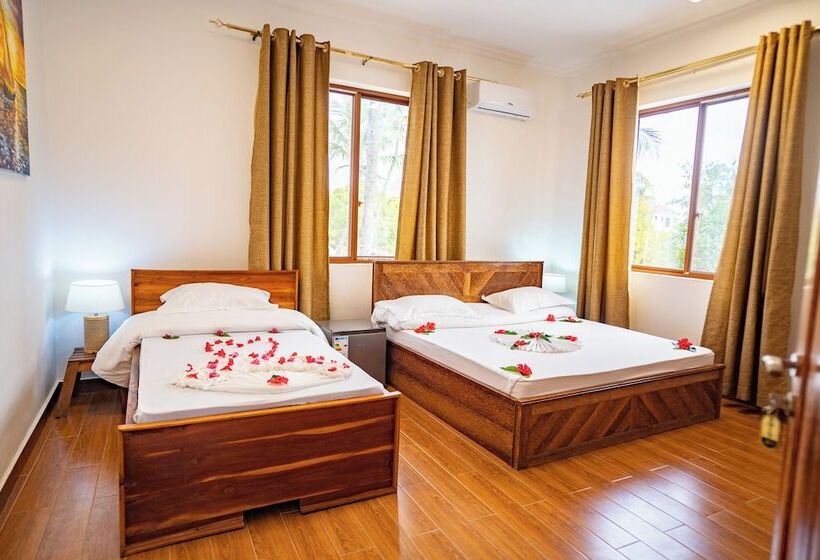 Aurora Beach Hotel Nungwi