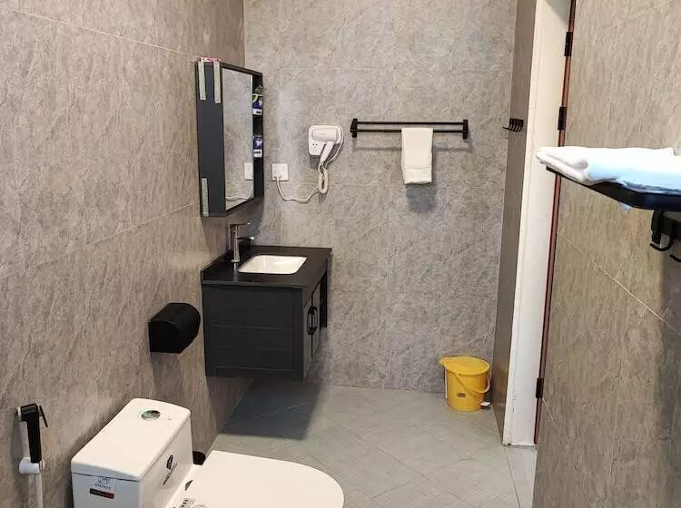 Aurora Beach Hotel Nungwi