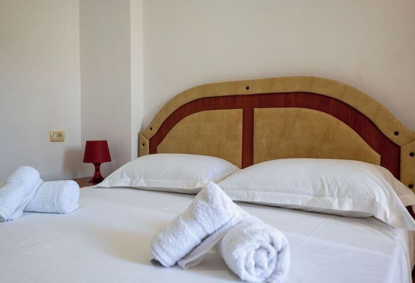 ホテル Horizon Ksamil