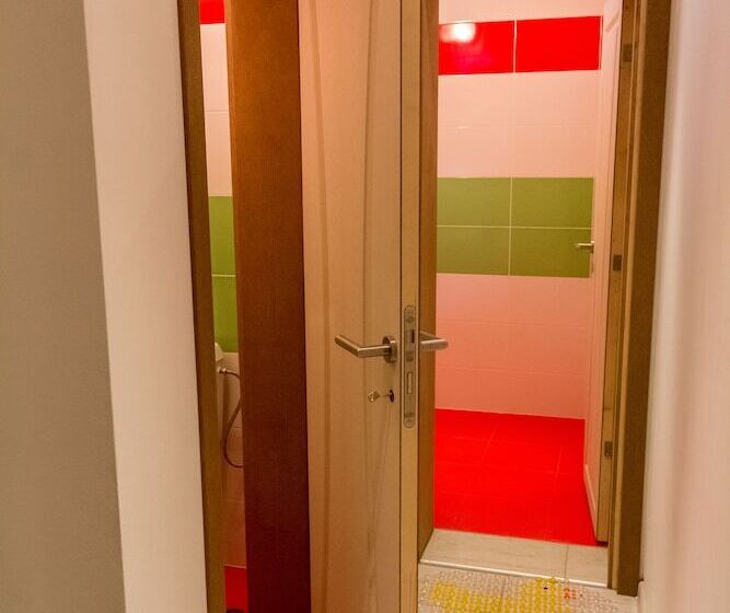 هتل Tevi Boutique Apartments