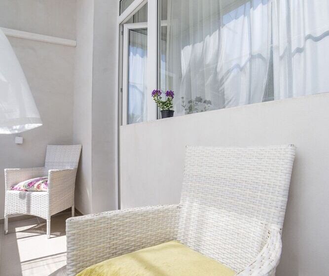 هتل Tevi Boutique Apartments