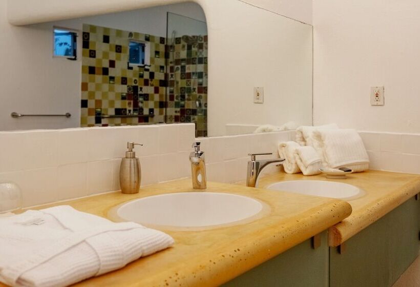 La Poza Boutique Hotel & Spa Adults Only