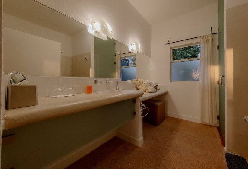 La Poza Boutique Hotel & Spa Adults Only