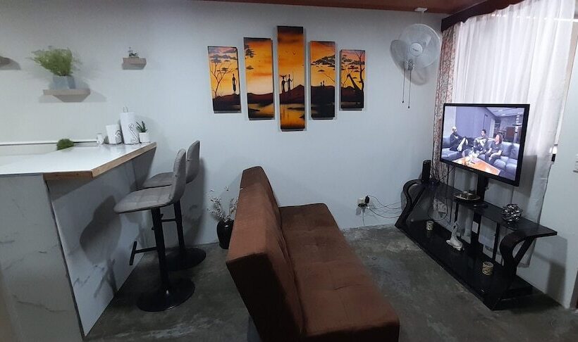 Общежитие Indigo House