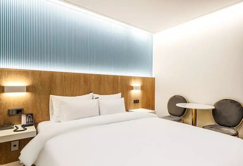 Browndot Hotel Gwangju Pungam