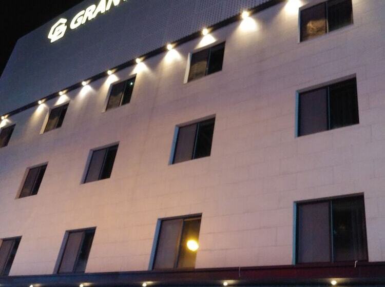 Grant Bay Hotel Gimhae