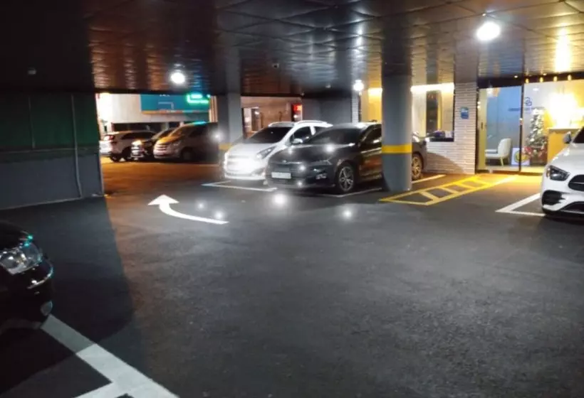 Grant Bay Hotel Gimhae