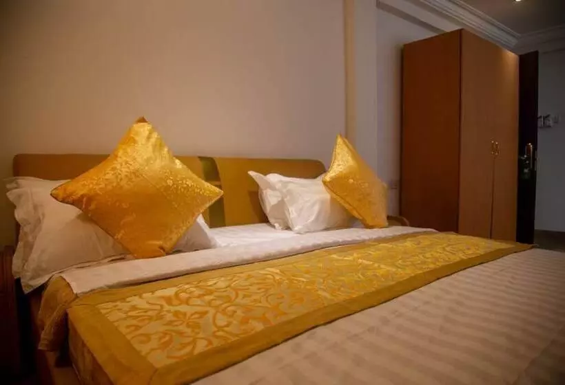 ホテル Gold Plaza