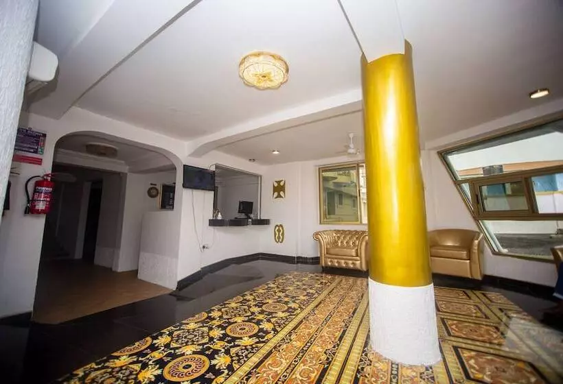 ホテル Gold Plaza