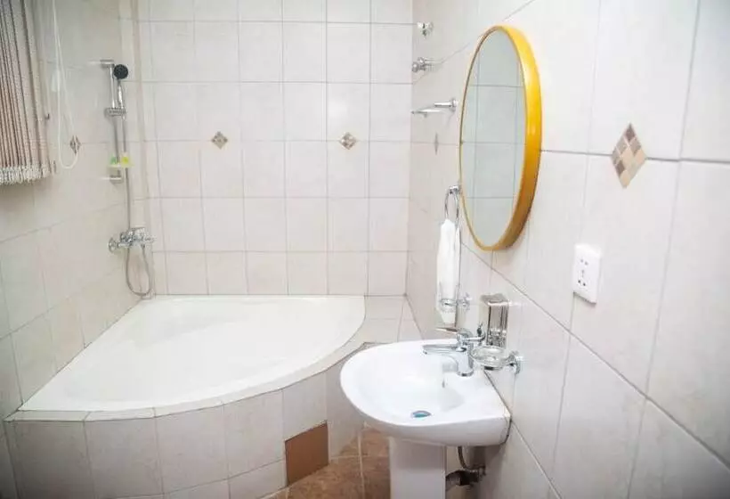 ホテル Gold Plaza