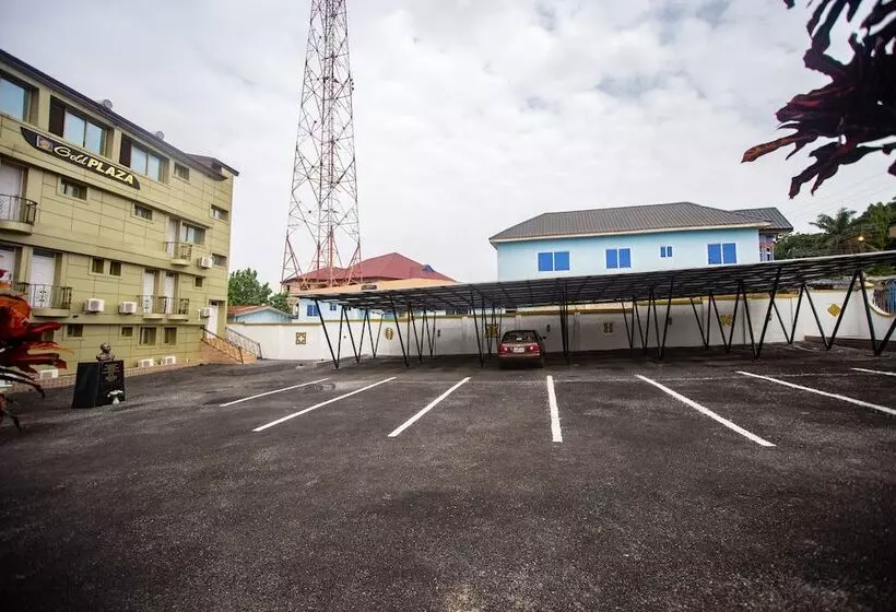 ホテル Gold Plaza