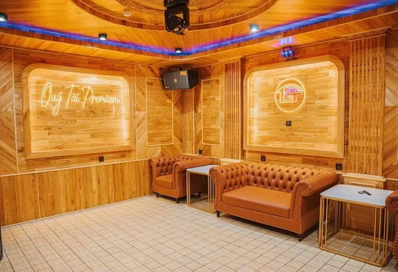 هتل Quy Tai Premium