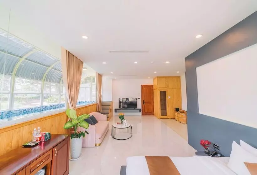 هتل Quy Tai Premium