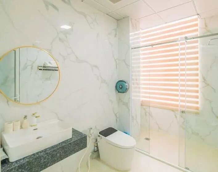 هتل Quy Tai Premium