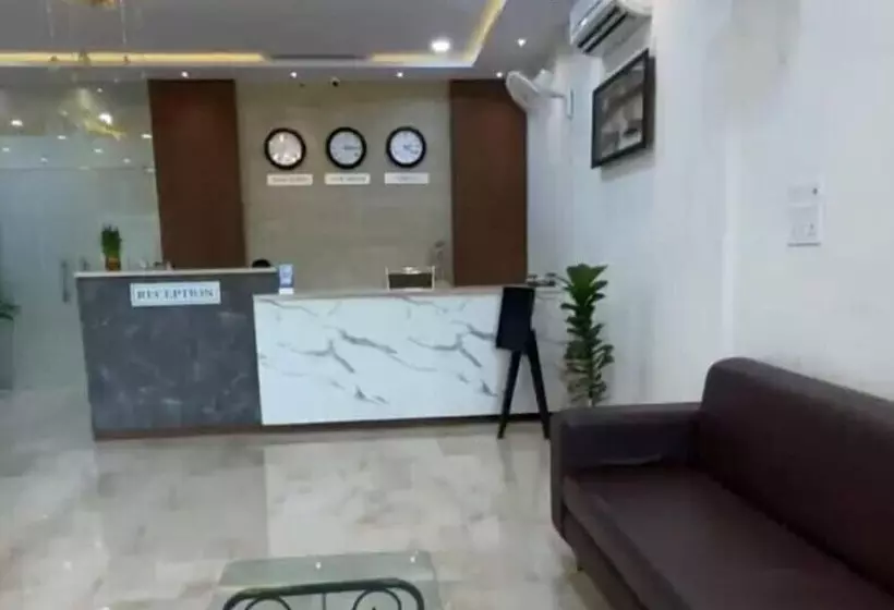 Hotelli Satkar International