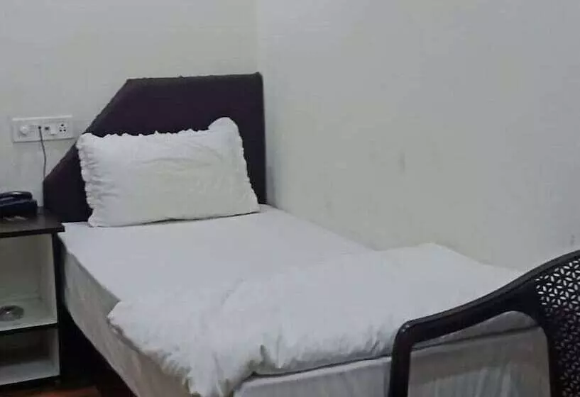 Hotelli Satkar International