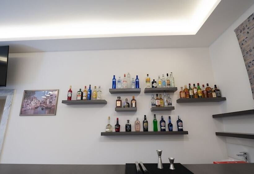 هتل Sole Del Mina Boutique