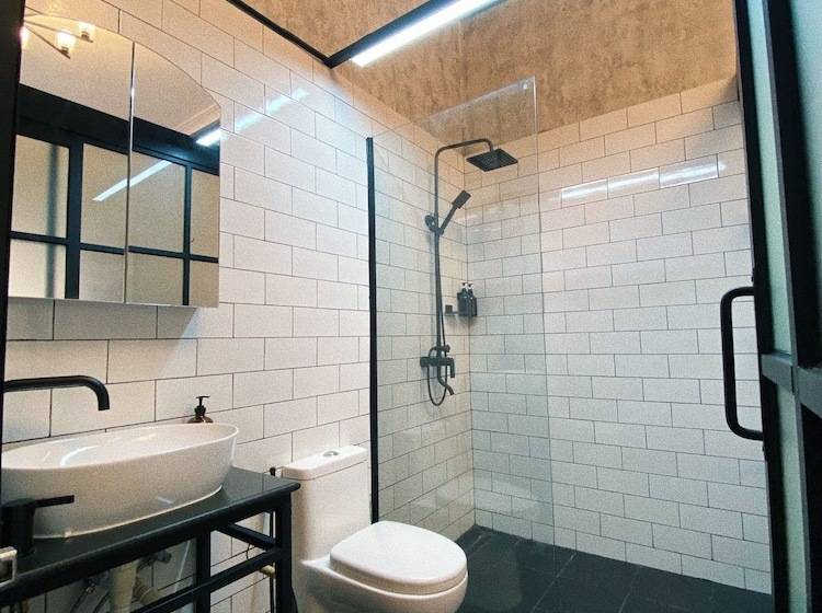 בית מלון כפרי Sundays Cafe &