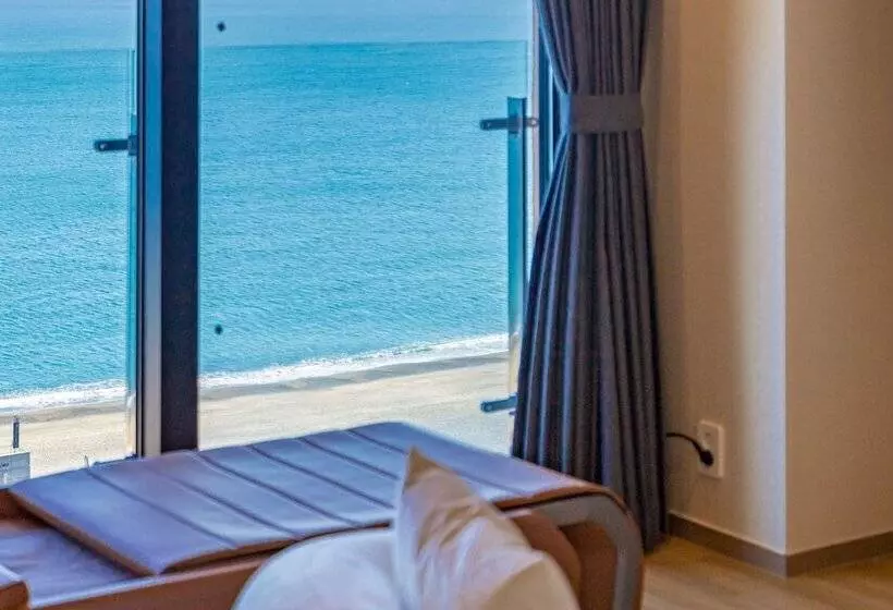 Hound Hotel Ulsan