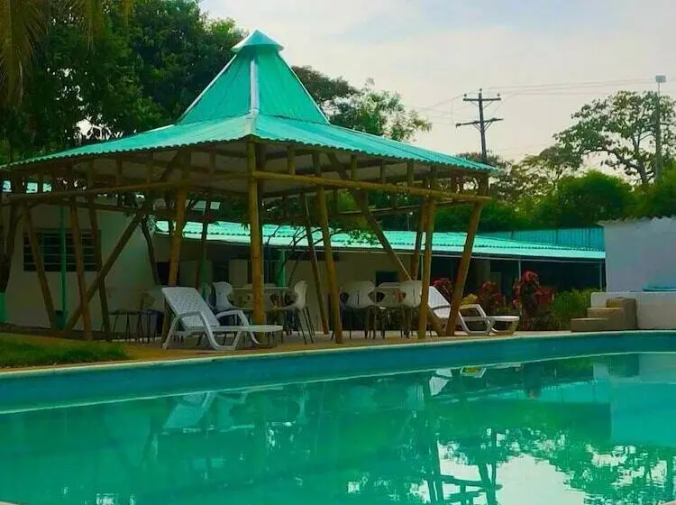 ホテル Pallara Campestre